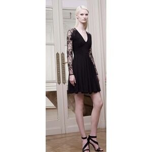Elie Saab Lace V-Neck Pleated‎ Dress Women 36 US 4 Black Long Sleeve Cocktail